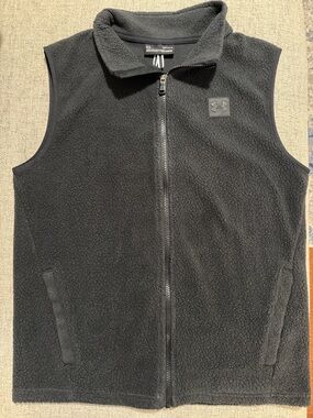 Under Armour Black Sherpa Fleece Zip Vest